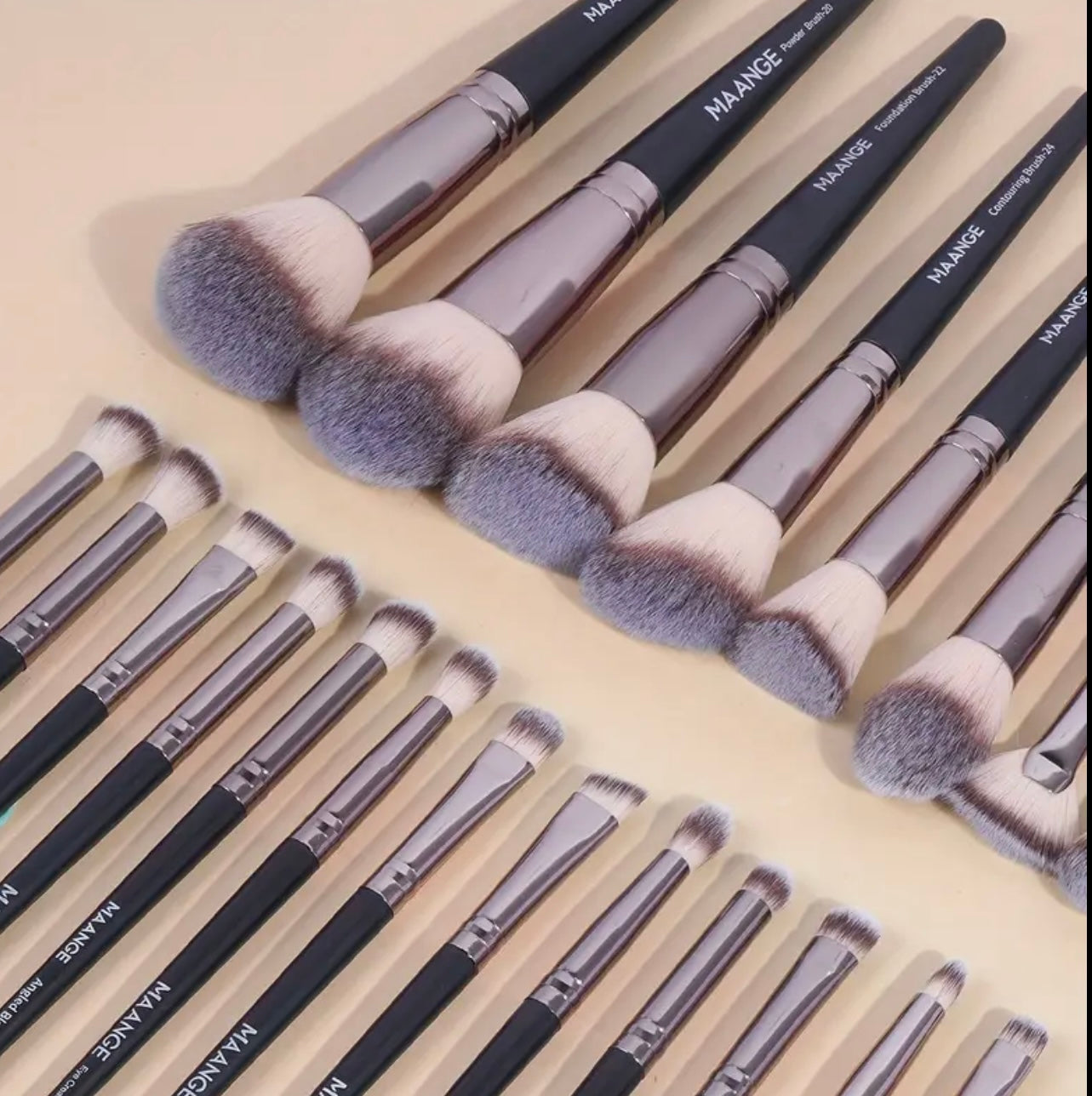Kit de 30 brochas de maquillaje + accesorios